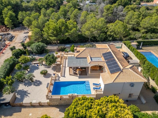 4 sypialnia Willa na sprzedaż w La Granadella  - Costa Nova, Javea / Xàbia z garażem - 849 000 € (Ref: 10160628)