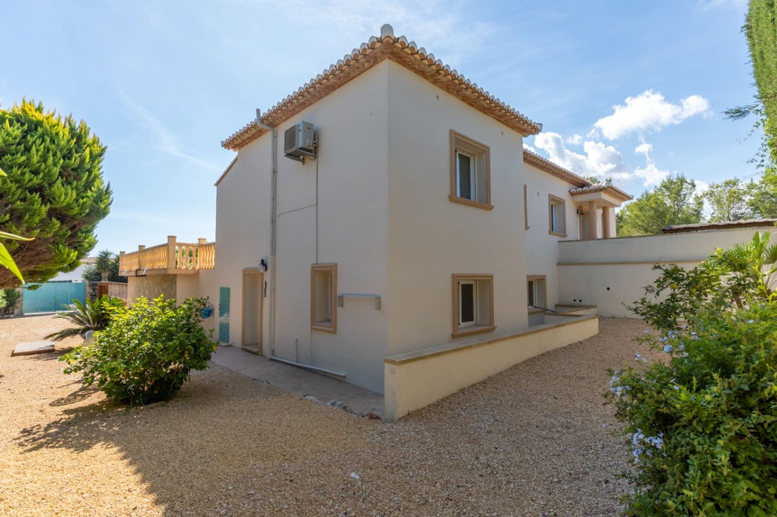 4 bedroom Villa for sale in Javea / Xabia with garage - € 849,000 (Ref: 10160628)