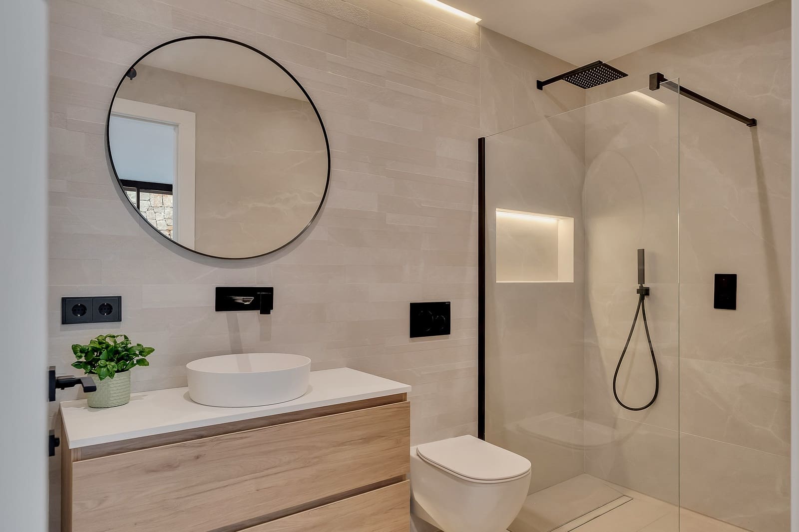 5 Zimmer Villa zu verkaufen in Adsubia mit Pool Garage - 2.300.000 € (Ref: 10187584)