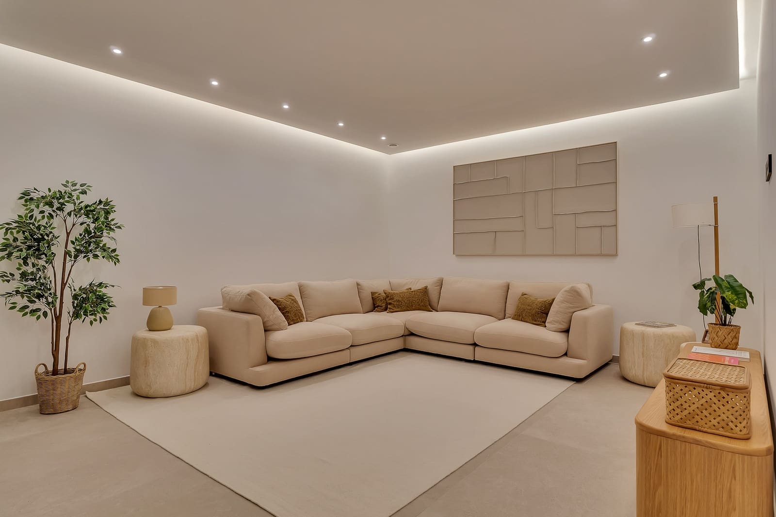 5 Zimmer Villa zu verkaufen in Adsubia mit Pool Garage - 2.300.000 € (Ref: 10187584)