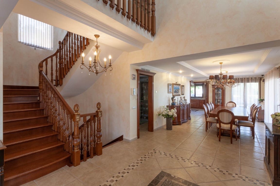 5 sovrum Villa till salu i Calpe / Calp med pool garage - 2 980 000 € (Ref: 8657271)