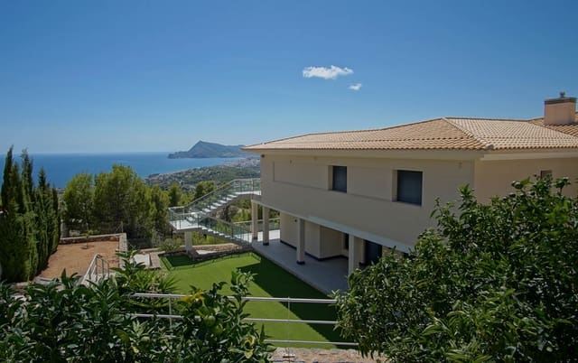 5 chambre Villa/Maison à vendre à Altea avec piscine garage - 3 500 000 € (Ref: 8657467)