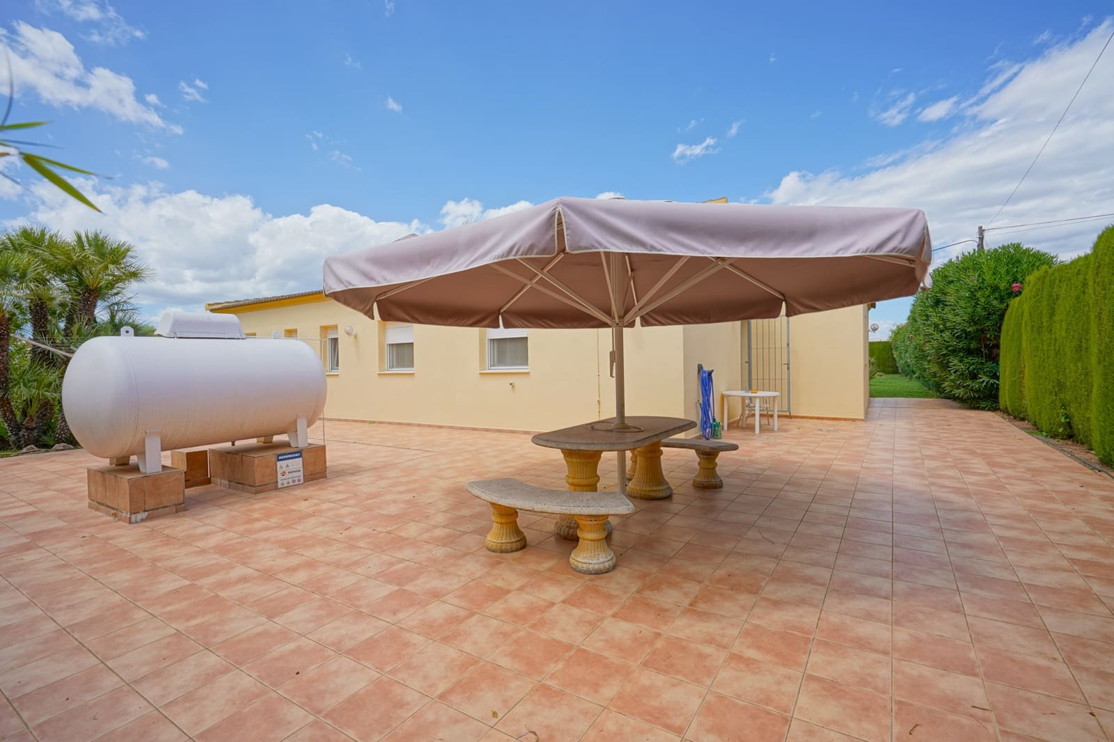 5 slaapkamer Villa te koop in Els Poblets met zwembad garage - € 765.000 (Ref: 8657527)