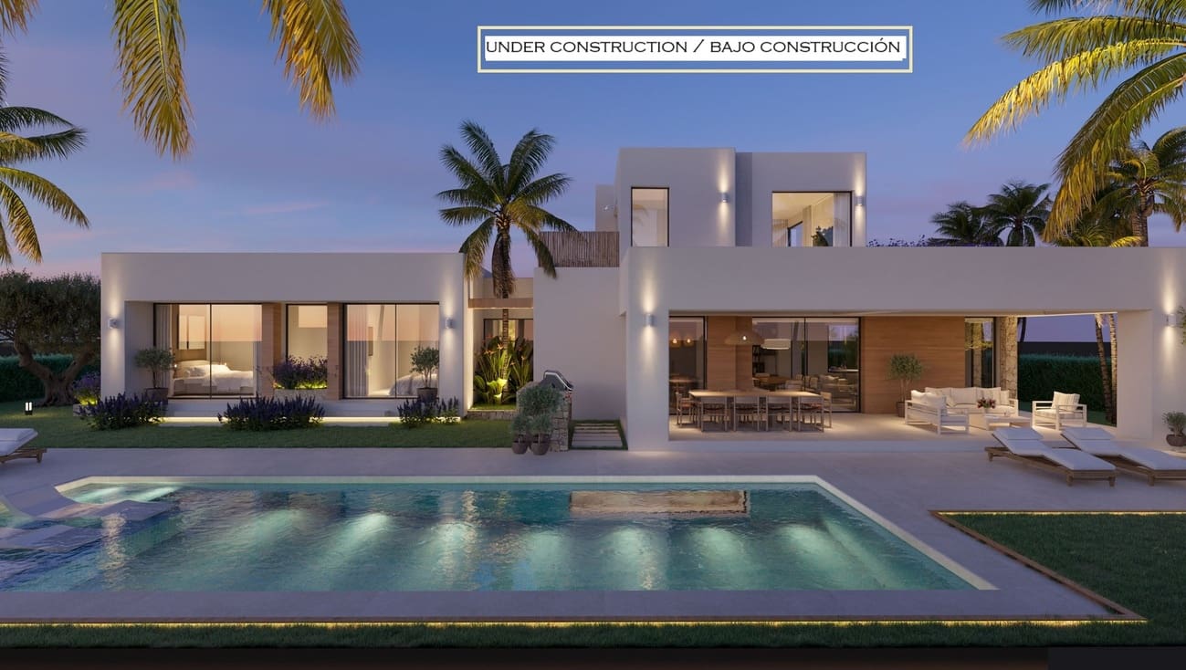 5 bedroom Villa for sale in Javea / Xabia with pool - € 1,900,000 (Ref: 8861380)