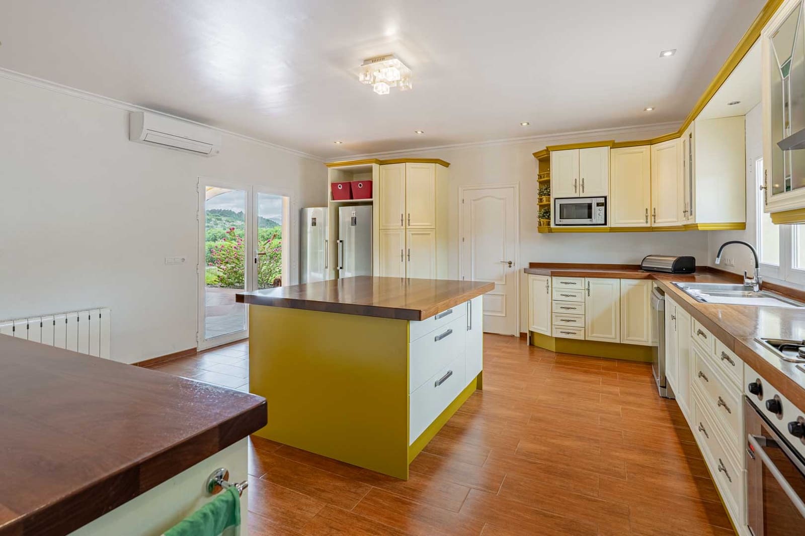 4 soveværelse Villa til salg i Gata de Gorgos - € 659.000 (Ref: 8962218)