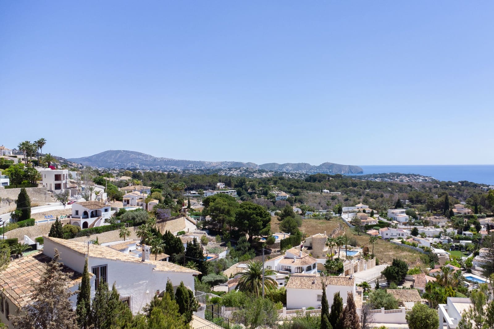 Villa for sale in Benissa - € 745,000 (Ref: 9006005)