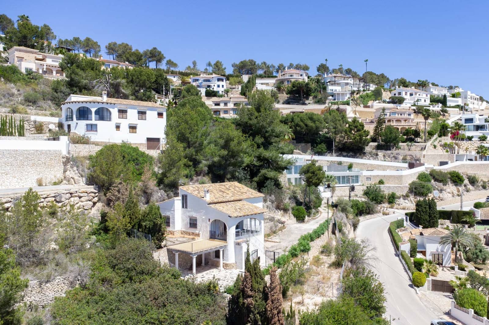 Villa for sale in Benissa - € 745,000 (Ref: 9006005)