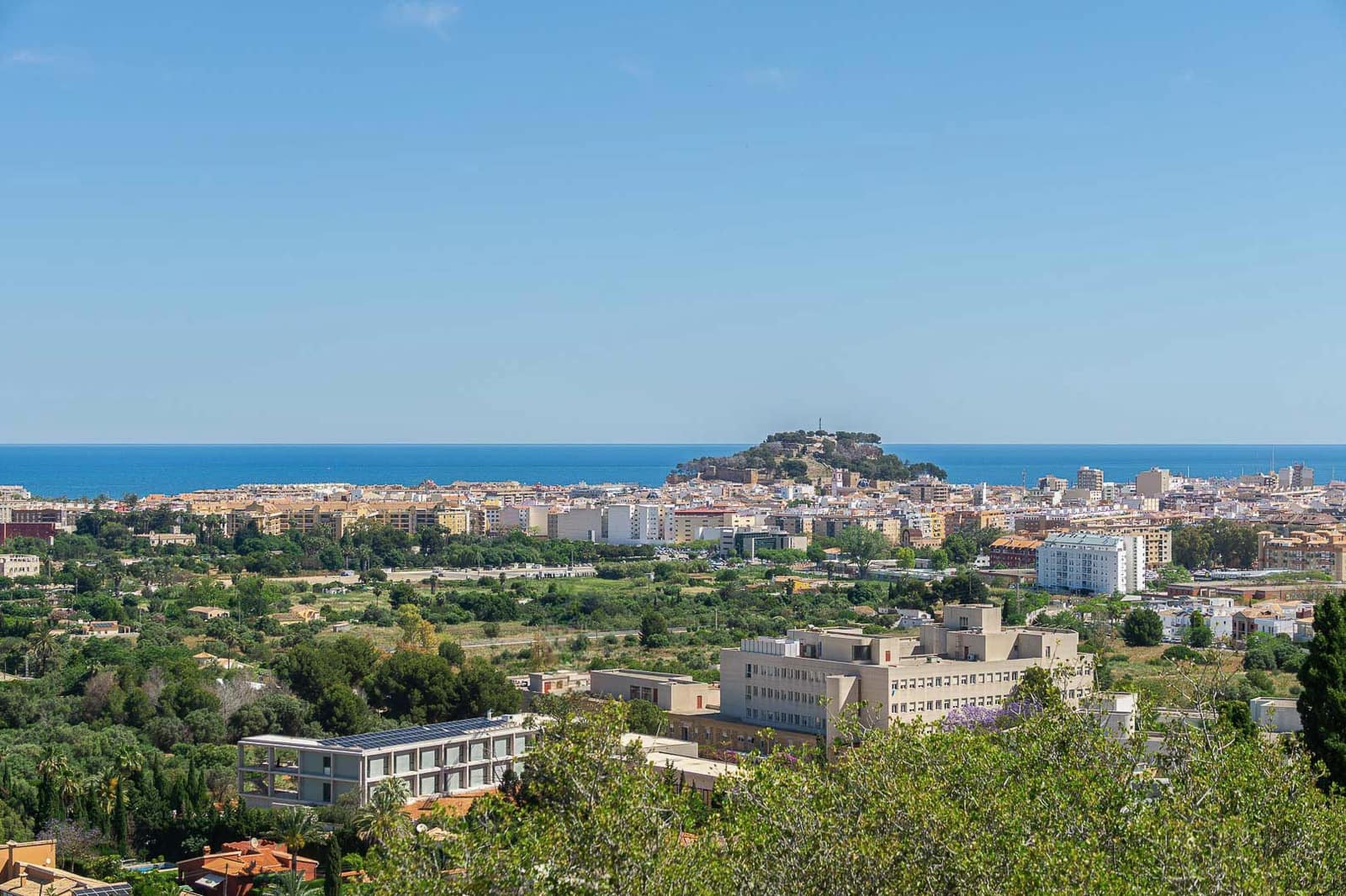 4 soveværelse Villa til salg i Denia med swimmingpool - € 1.890.000 (Ref: 9100536)