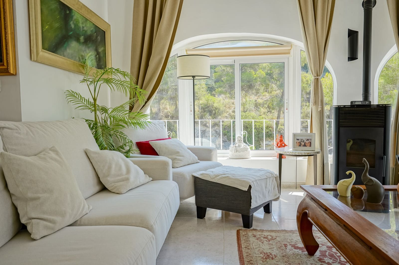 4 bedroom Villa for sale in Benissa with pool - € 620,000 (Ref: 9104596)