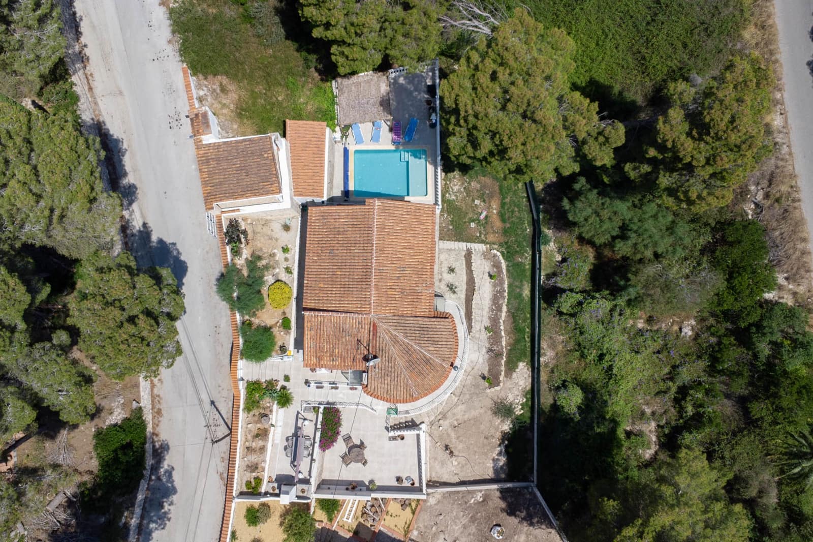 4 bedroom Villa for sale in Benissa with pool - € 620,000 (Ref: 9104596)