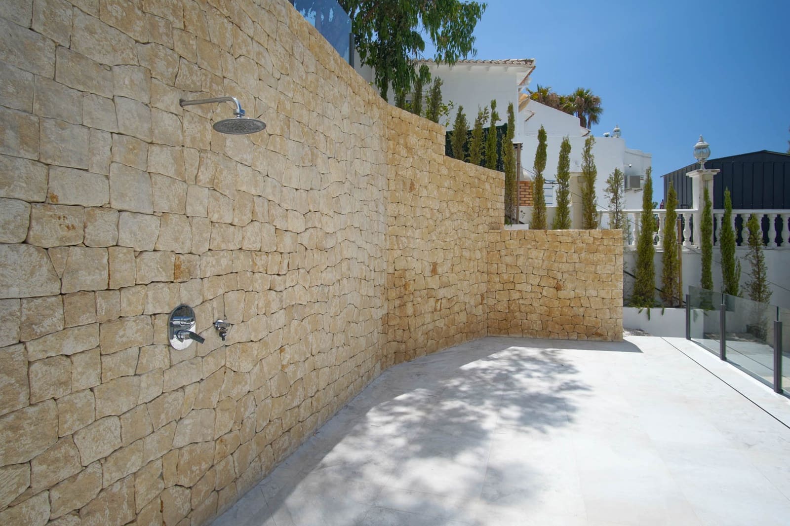 5 bedroom Villa for sale in Altea with pool - € 2,500,000 (Ref: 9142294)