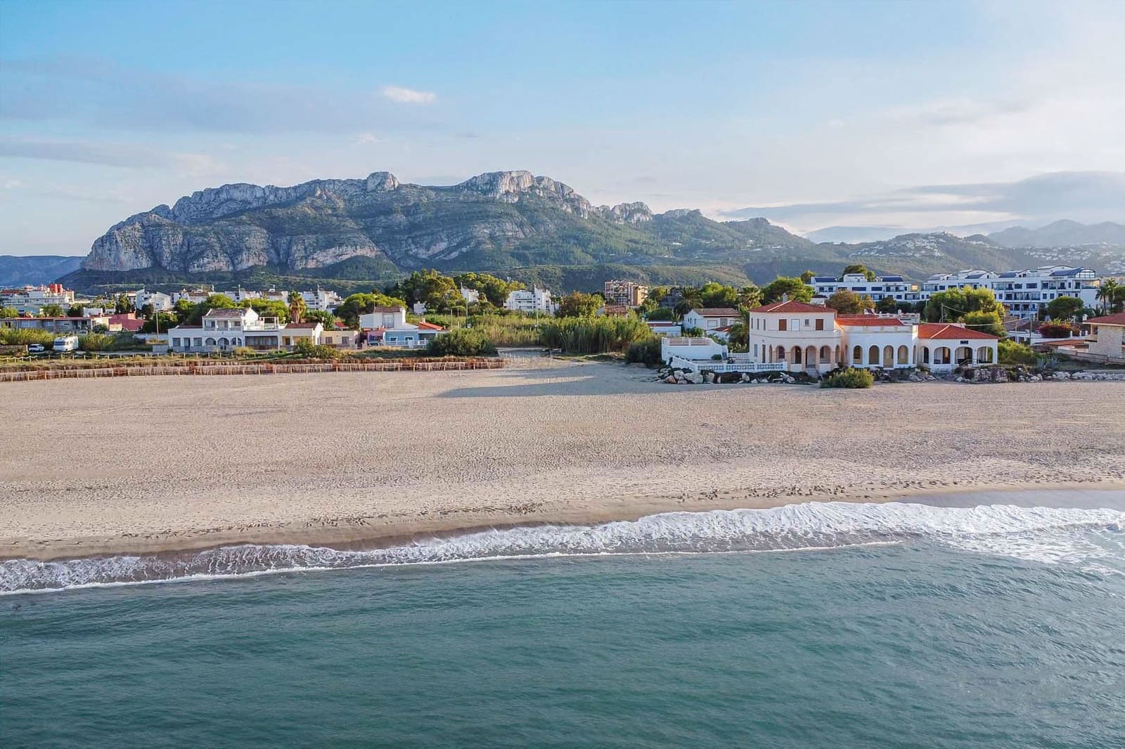 5 sovrum Villa till salu i Denia med pool garage - 1 060 000 € (Ref: 9198699)