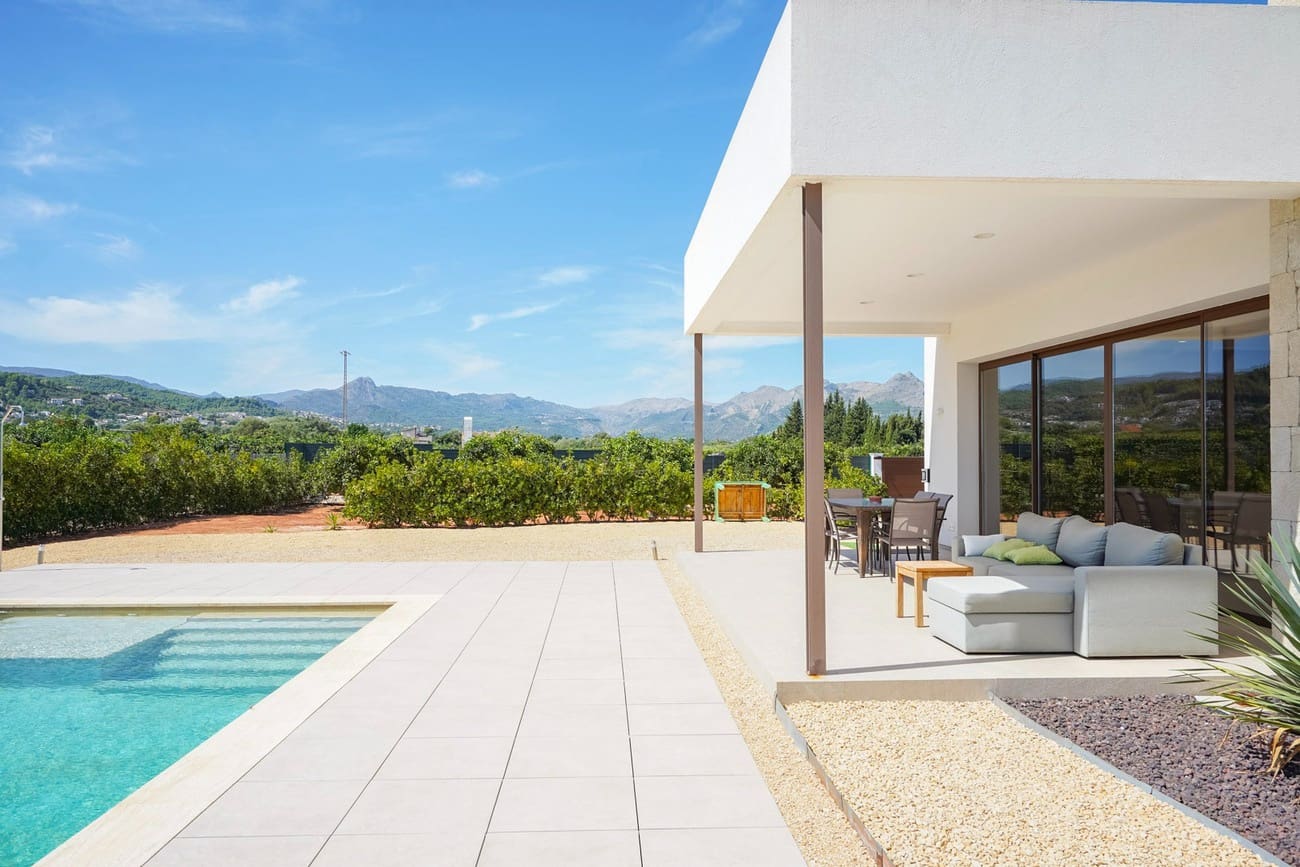 3 soveværelse Villa til salg i Beniarbeig med swimmingpool garage - € 875.000 (Ref: 9210474)