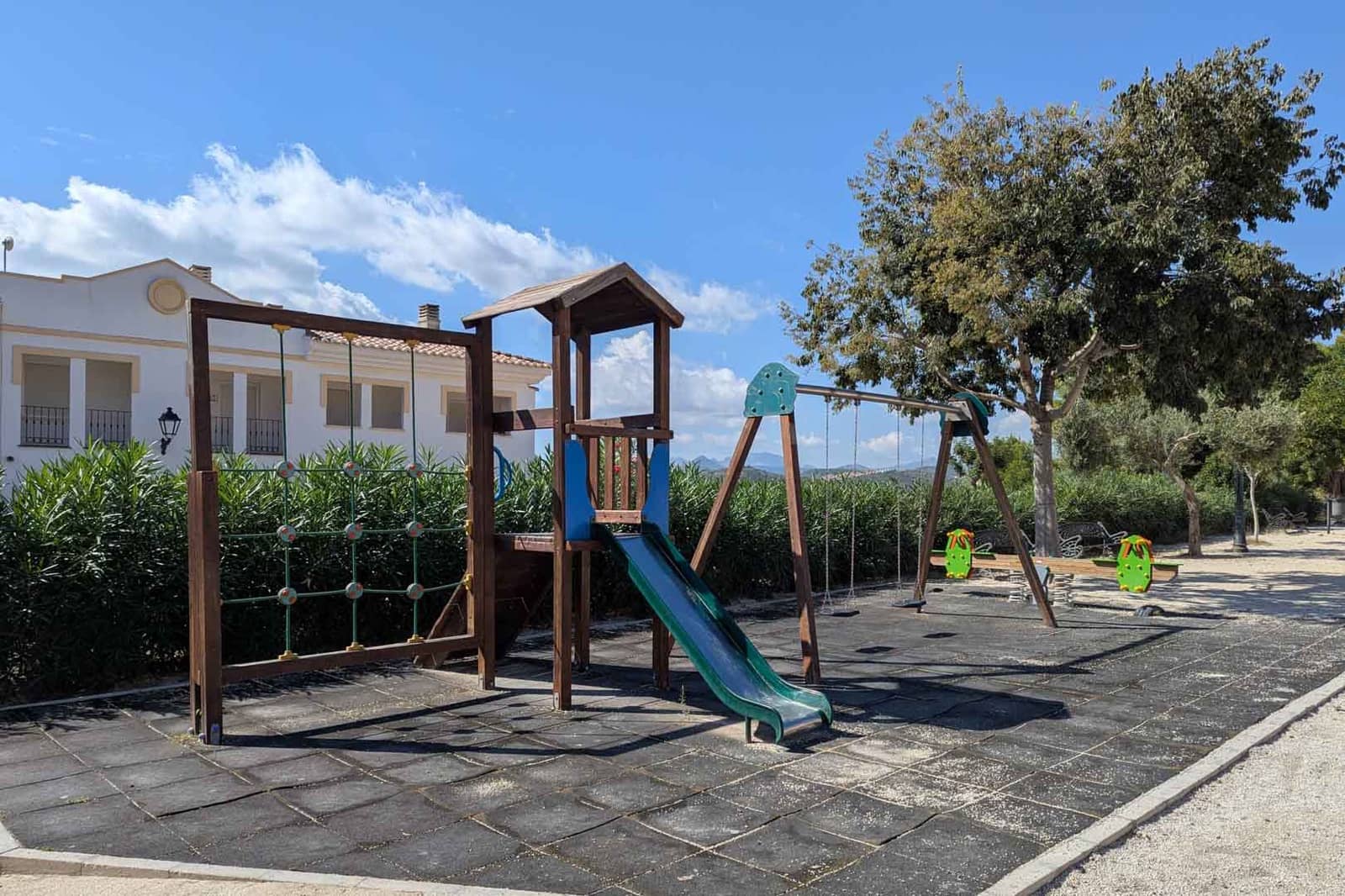 2 quarto Moradia para venda em Jesus Pobre com piscina garagem - 228 000 € (Ref: 9226993)