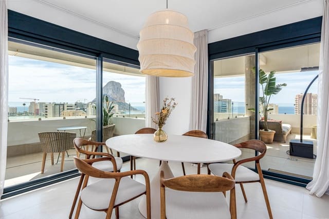 2 makuuhuone Huoneisto myytävänä paikassa Cometa - Carrió, Calpe / Calp mukana uima-altaan 
autotalli - 745 000 € (Ref: 9275190)