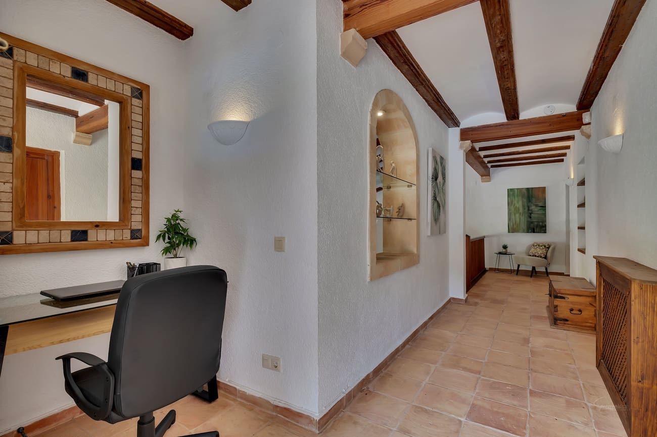 4 bedroom Villa for sale in Javea / Xabia with pool garage - € 997,000 (Ref: 9363433)