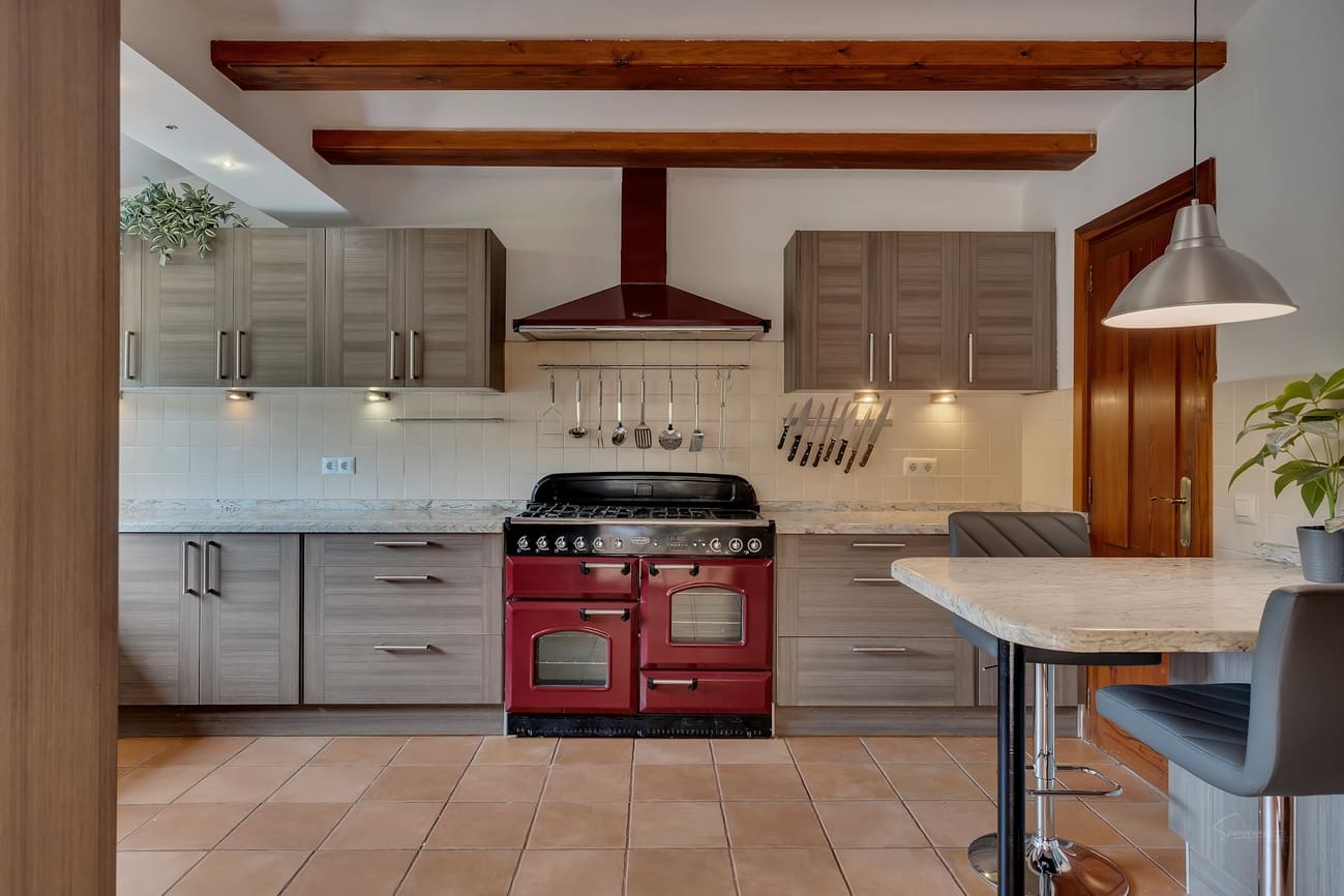 4 bedroom Villa for sale in Javea / Xabia with pool garage - € 997,000 (Ref: 9363433)