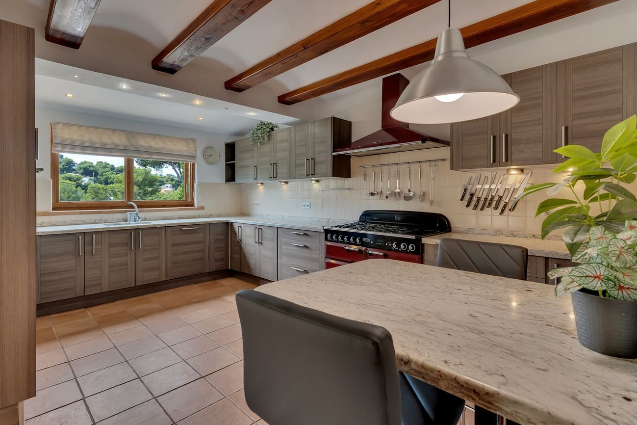 4 bedroom Villa for sale in Javea / Xabia with pool garage - € 997,000 (Ref: 9363433)