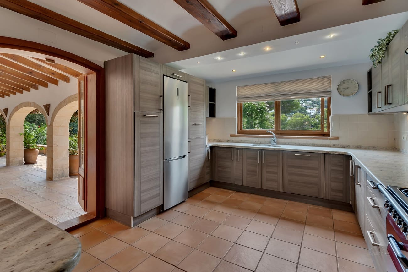 4 bedroom Villa for sale in Javea / Xabia with pool garage - € 997,000 (Ref: 9363433)