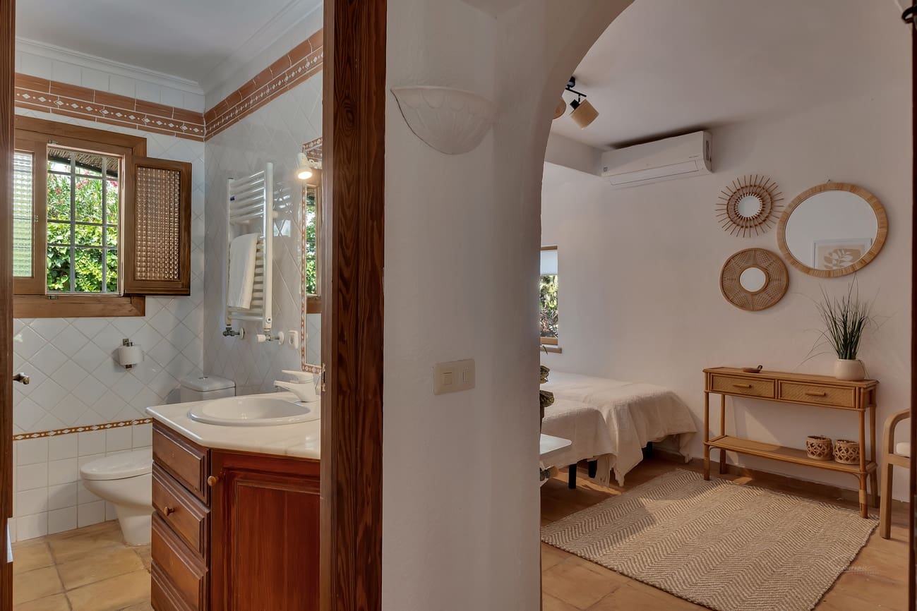 4 bedroom Villa for sale in Javea / Xabia with pool garage - € 997,000 (Ref: 9363433)