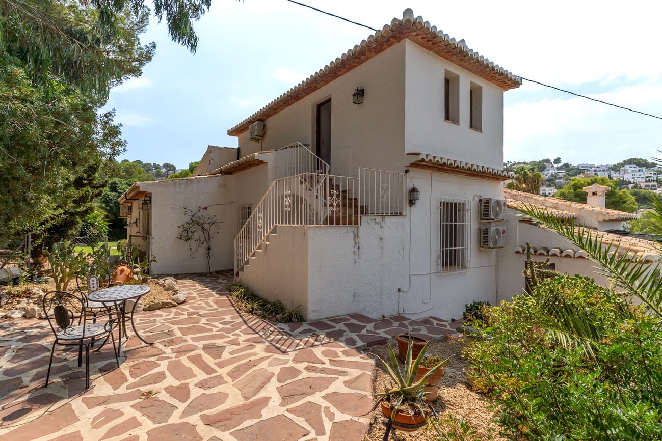 4 bedroom Villa for sale in Javea / Xabia with pool garage - € 997,000 (Ref: 9363433)