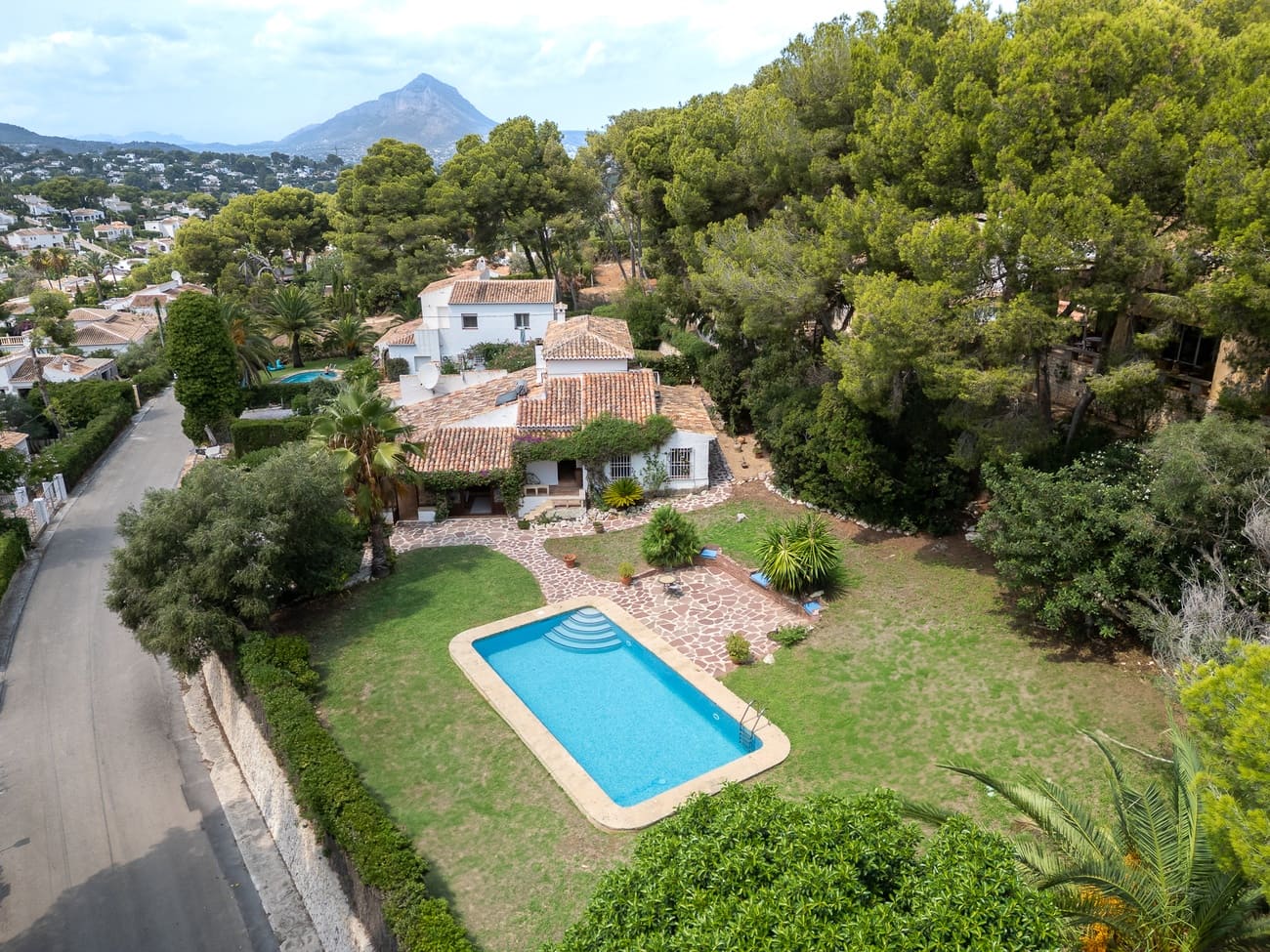 4 bedroom Villa for sale in Javea / Xabia with pool garage - € 997,000 (Ref: 9363433)