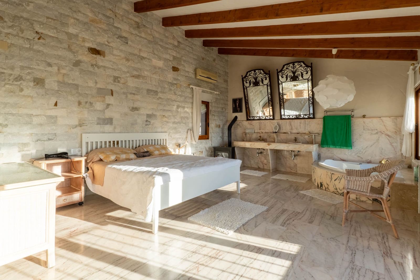 4 slaapkamer Villa te koop in Benissa met zwembad garage - € 700.000 (Ref: 9409330)