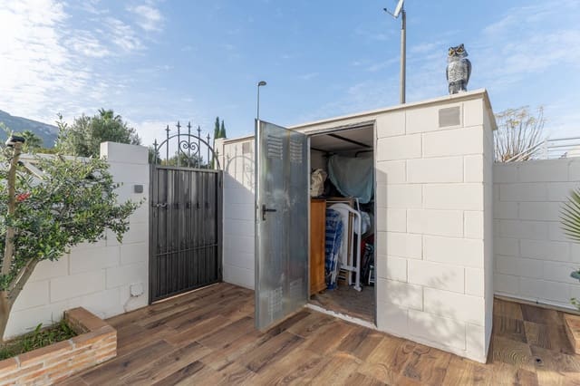 3 soverom Villa til salgs i El Montgó, Dénia med svømmebasseng garasje - € 465 000 (Ref: 9450589)