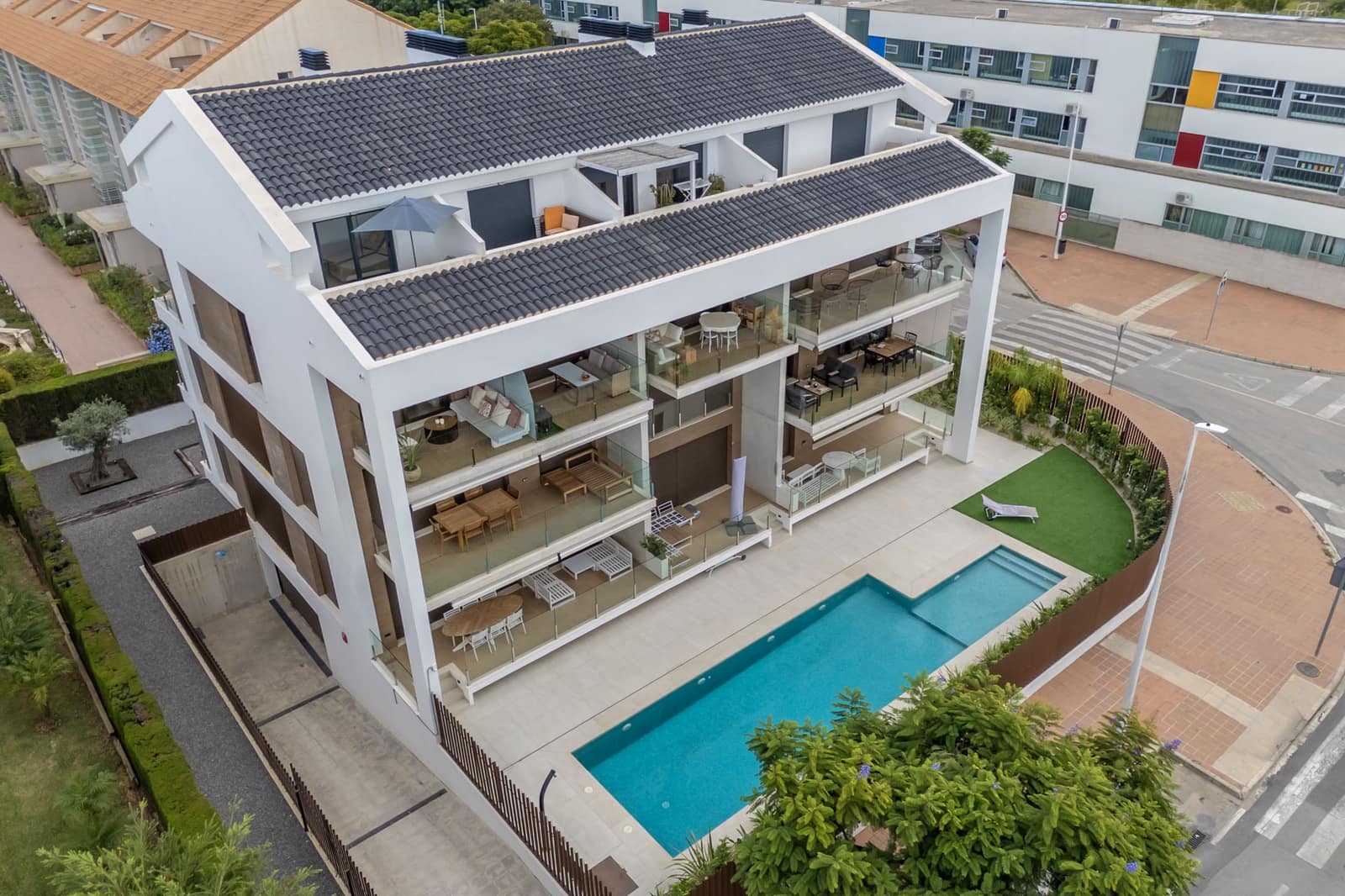 Apartamento de 3 habitaciones en Javea / Xàbia en venta con piscina garaje - 650.000 € (Ref: 9453198)