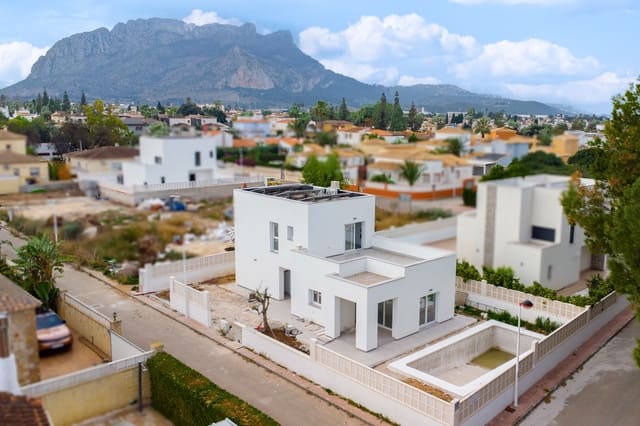 3 quarto Moradia para venda em Els Poblets com piscina - 550 000 € (Ref: 9462796)