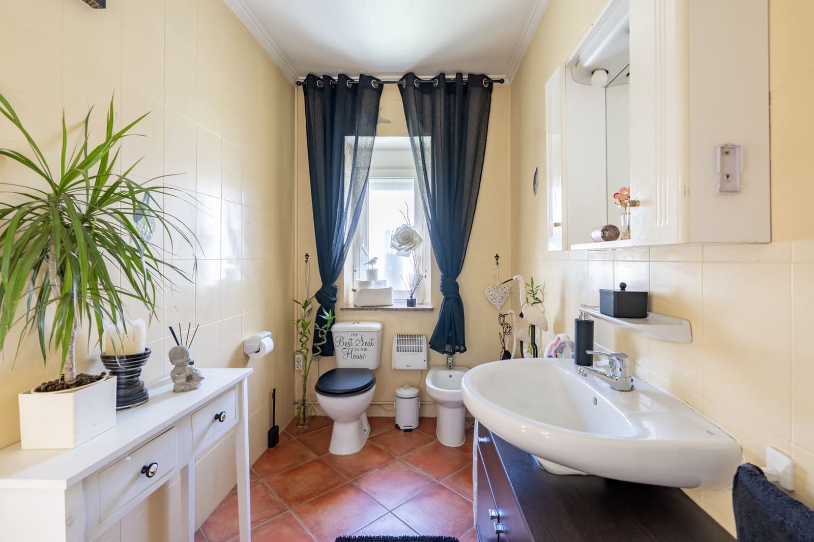 6 bedroom Villa for sale in Denia with pool - € 695,000 (Ref: 9474389)