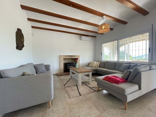 3 soveværelse Villa til salg i Benitachell / Benitatxell med swimmingpool garage - € 545.000 (Ref: 9535132)