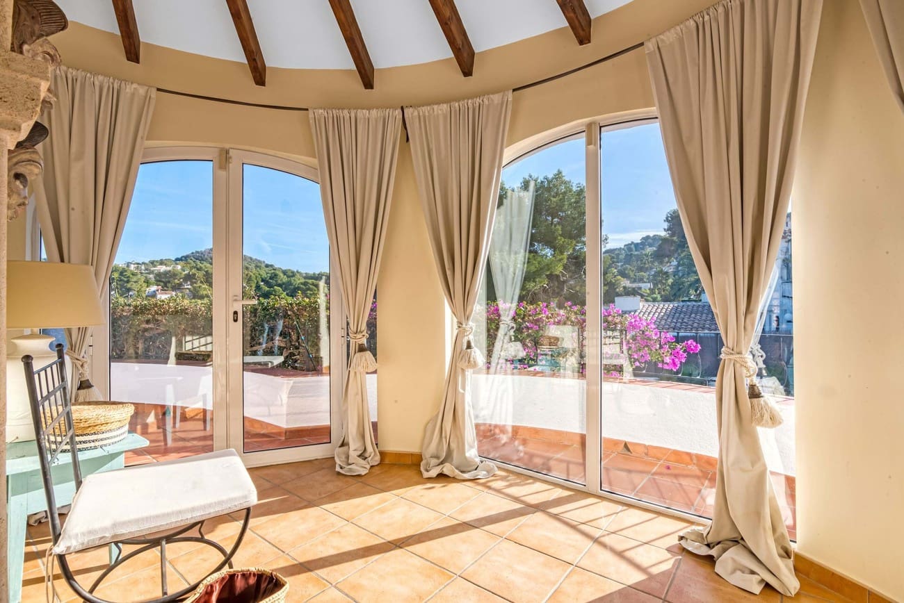 4 soverom Villa til salgs i Javea / Xabia med svømmebasseng garasje - € 875 000 (Ref: 9535133)