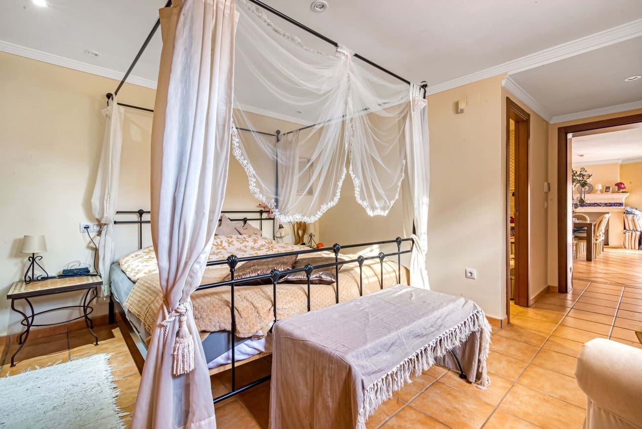 4 soverom Villa til salgs i Javea / Xabia med svømmebasseng garasje - € 875 000 (Ref: 9535133)