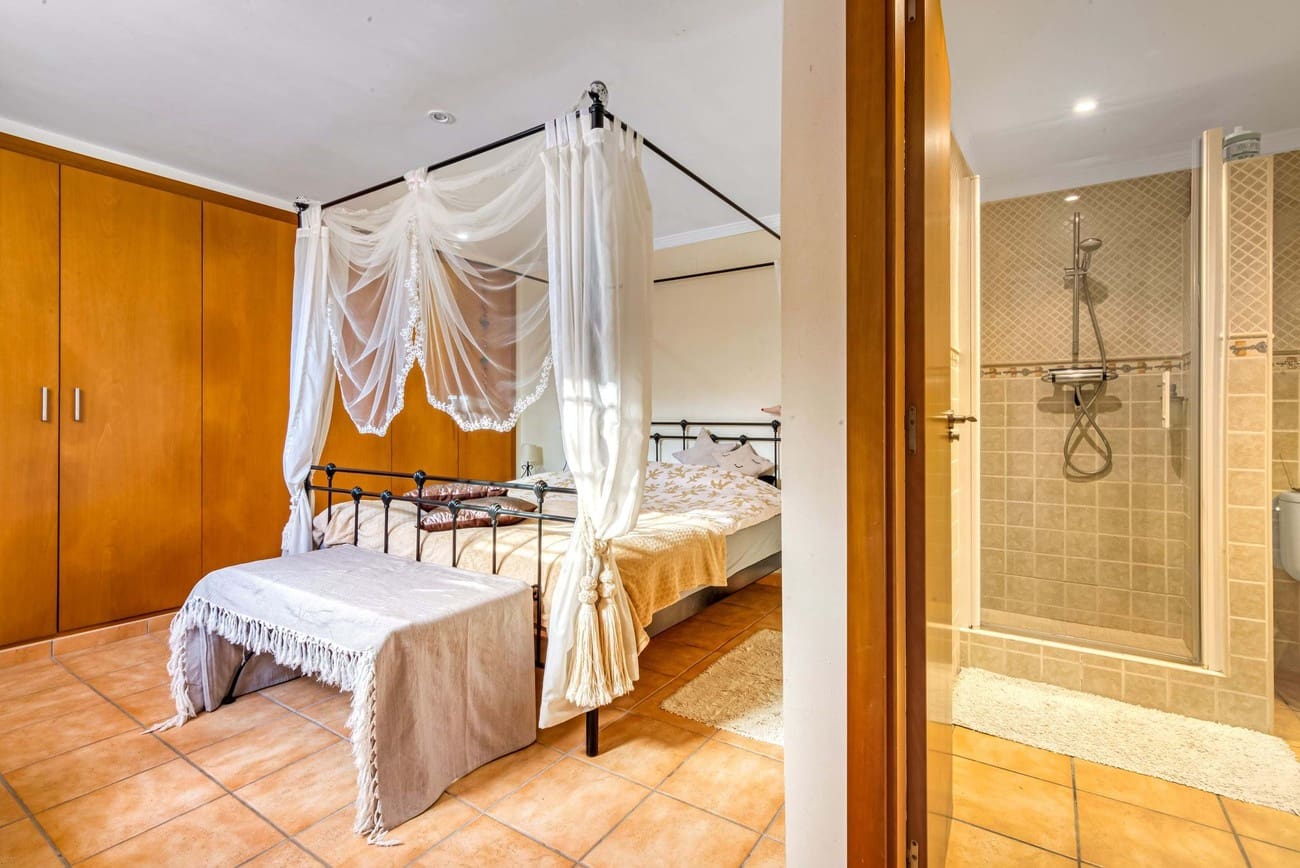 4 soverom Villa til salgs i Javea / Xabia med svømmebasseng garasje - € 875 000 (Ref: 9535133)