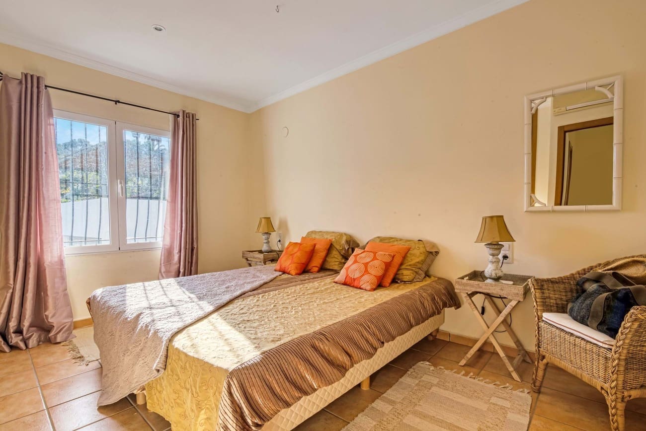 4 soverom Villa til salgs i Javea / Xabia med svømmebasseng garasje - € 875 000 (Ref: 9535133)