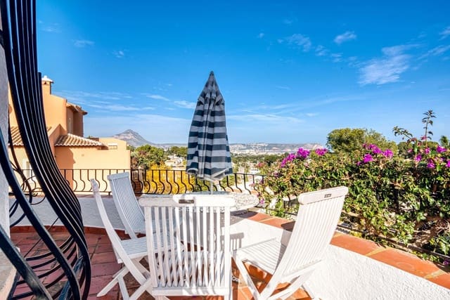 4 soverom Villa til salgs i Montgó - Ermita, Javea / Xàbia med svømmebasseng garasje - € 875 000 (Ref: 9535133)