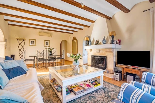 4 soverom Villa til salgs i Montgó - Ermita, Javea / Xàbia med svømmebasseng garasje - € 875 000 (Ref: 9535133)