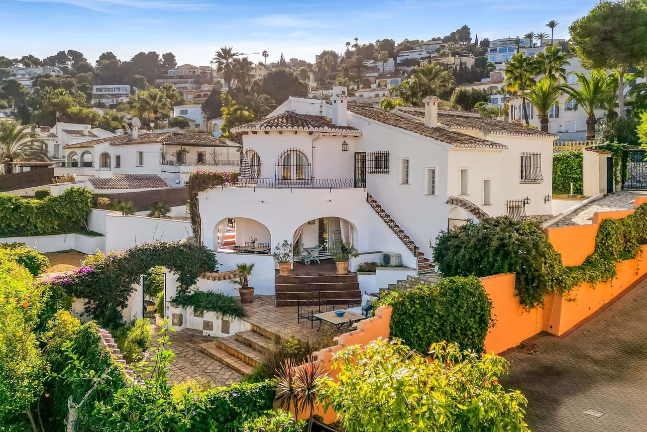 4 soverom Villa til salgs i Javea / Xabia med svømmebasseng garasje - € 875 000 (Ref: 9535133)