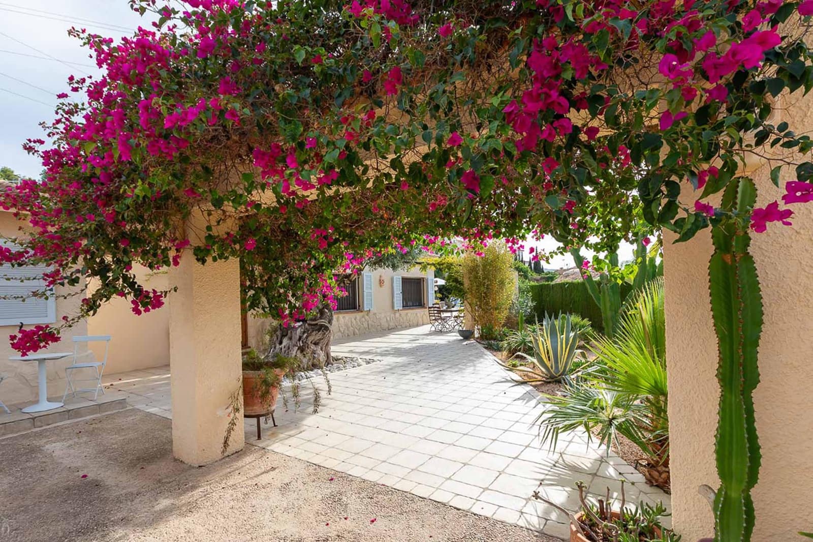 2 quarto Moradia para venda em Moraira com piscina - 680 000 € (Ref: 9536780)