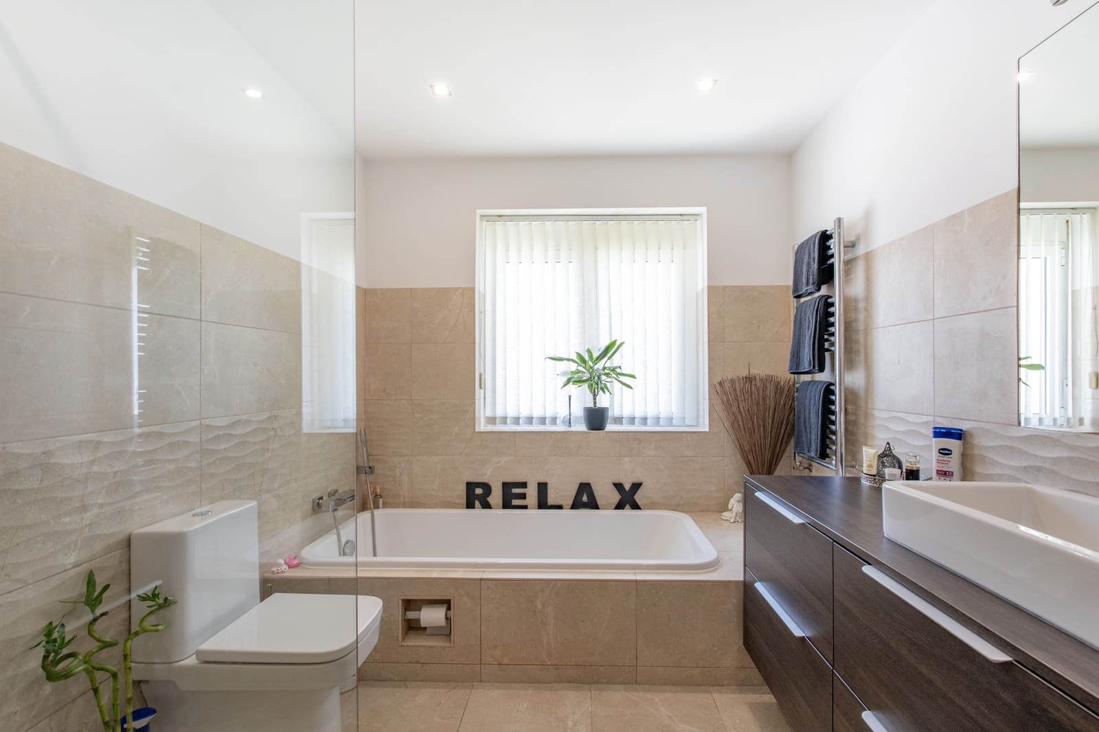 Chalet de 6 habitaciones en Dénia en venta con piscina - 695.000 € (Ref: 9610795)