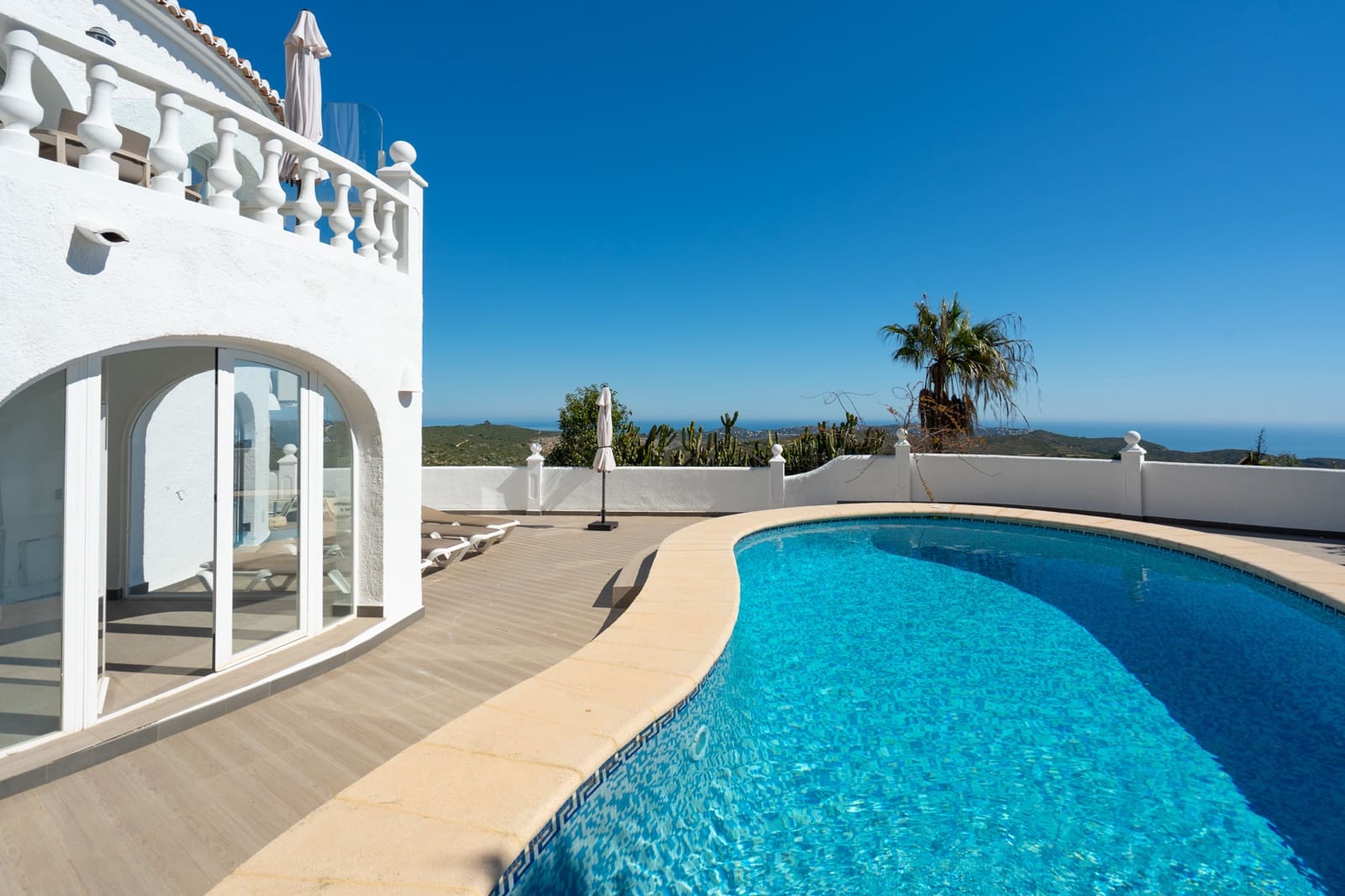 4 bedroom Villa for sale in Benitachell / Benitatxell with pool garage - € 900,000 (Ref: 9715169)