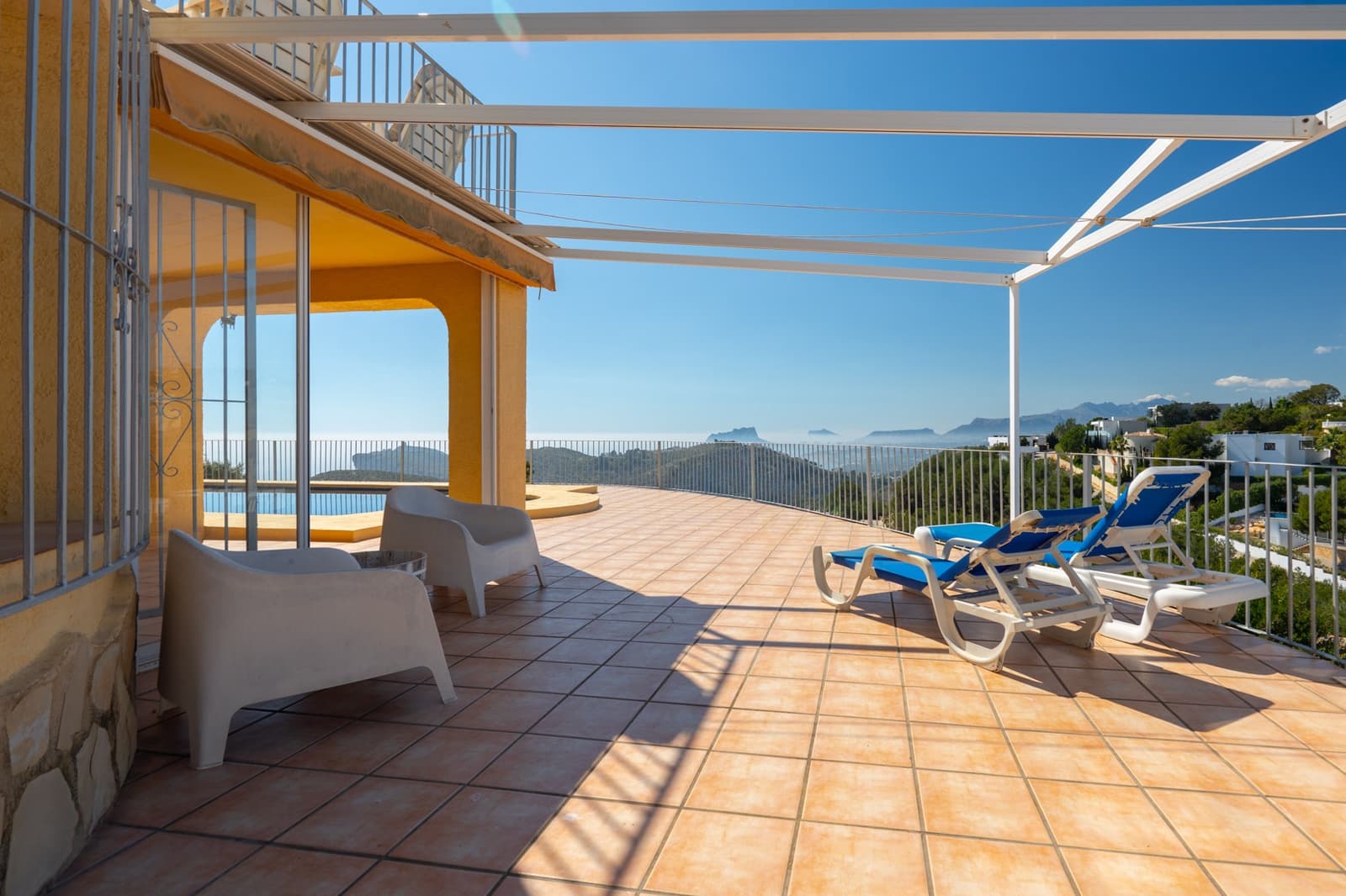 4 bedroom Villa for sale in Benitachell / Benitatxell with pool - € 745,000 (Ref: 9726208)