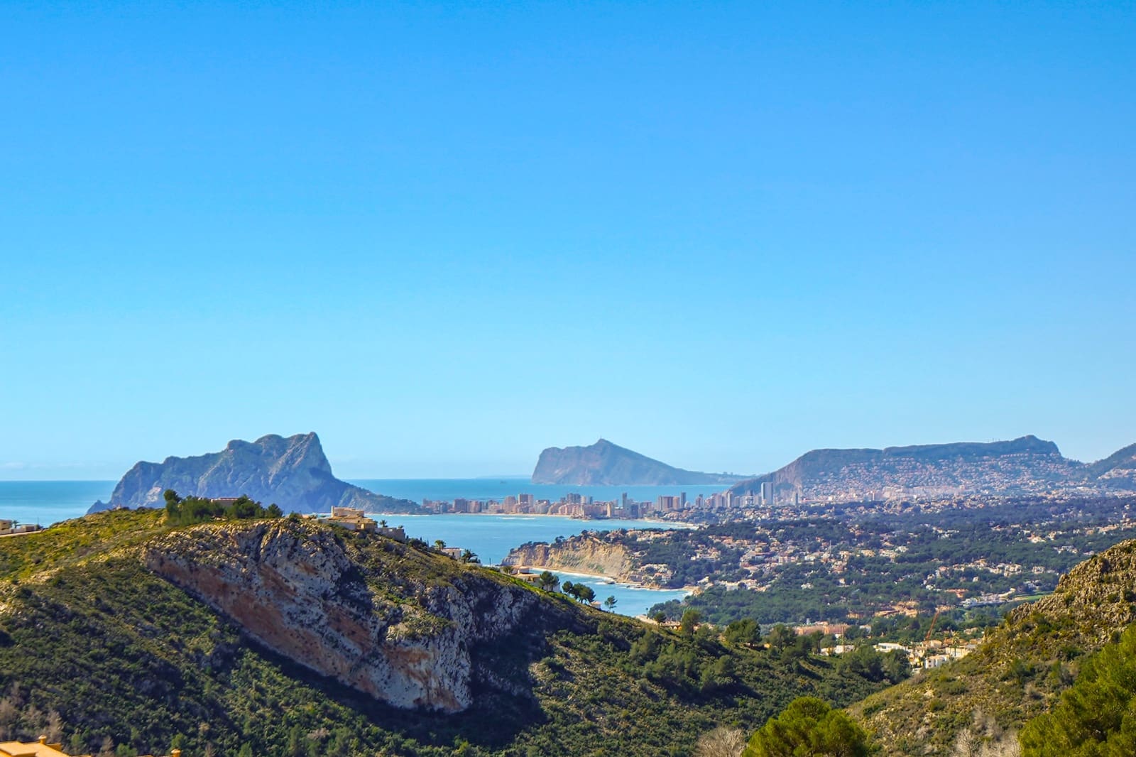 4 bedroom Villa for sale in Benitachell / Benitatxell with pool - € 745,000 (Ref: 9726208)