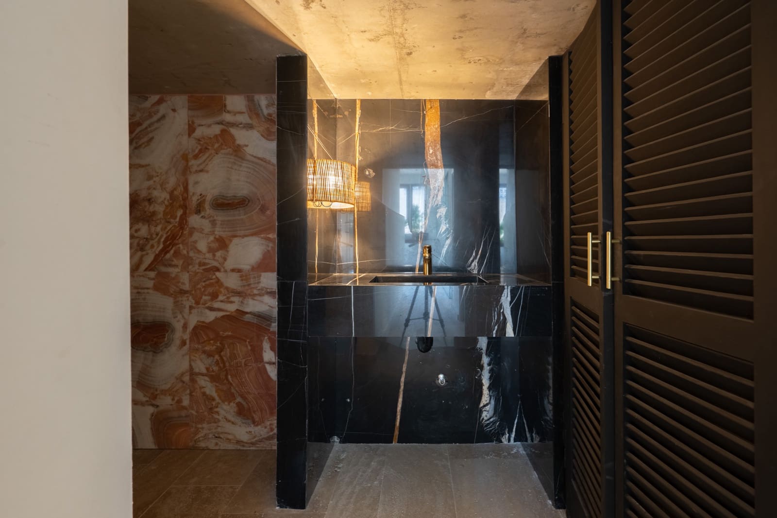 3 slaapkamer Commercieel te koop in Benissa met zwembad - € 1.000.000 (Ref: 9737355)