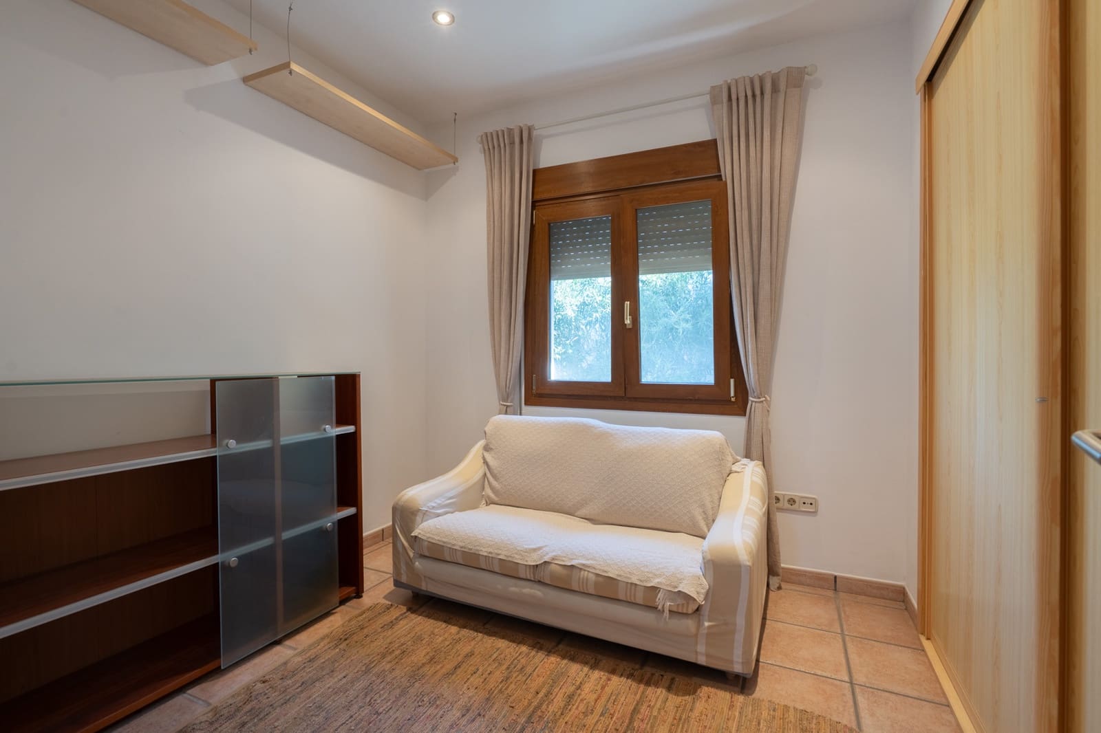 3 slaapkamer Commercieel te koop in Benissa met zwembad - € 1.000.000 (Ref: 9737355)