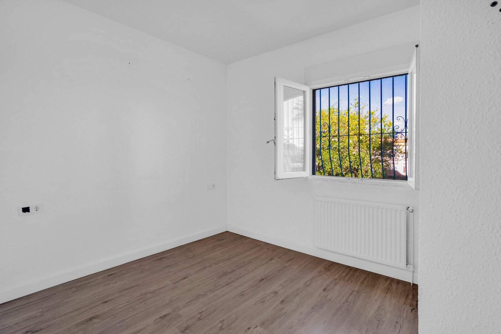 2 sypialnia Willa na sprzedaż w Calpe / Calp z basenem - 470 000 € (Ref: 9761021)