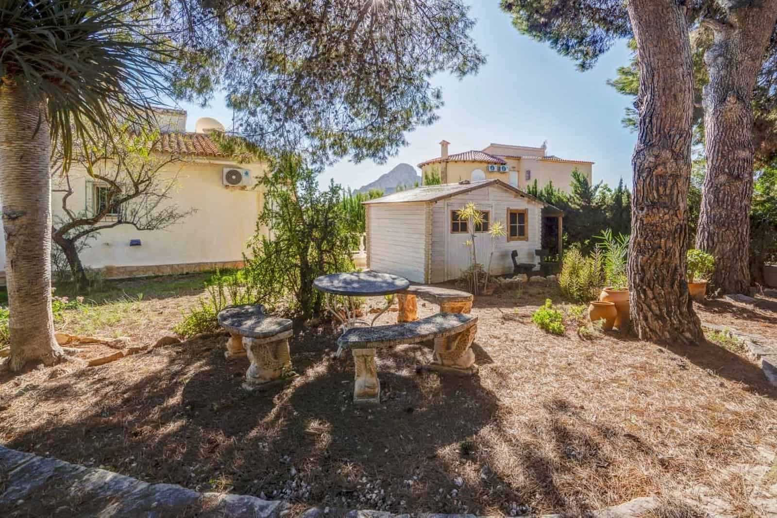 2 sypialnia Willa na sprzedaż w Calpe / Calp z basenem - 470 000 € (Ref: 9761021)