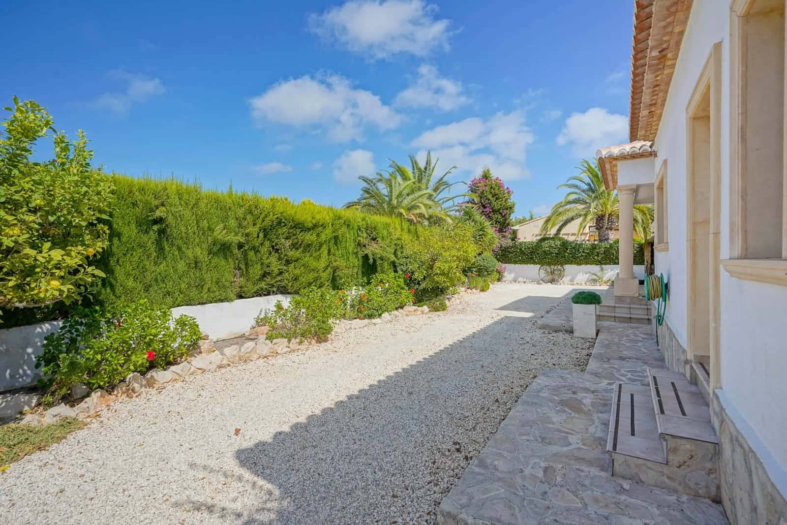 3 bedroom Villa for sale in Javea / Xabia with pool - € 765,000 (Ref: 9761022)