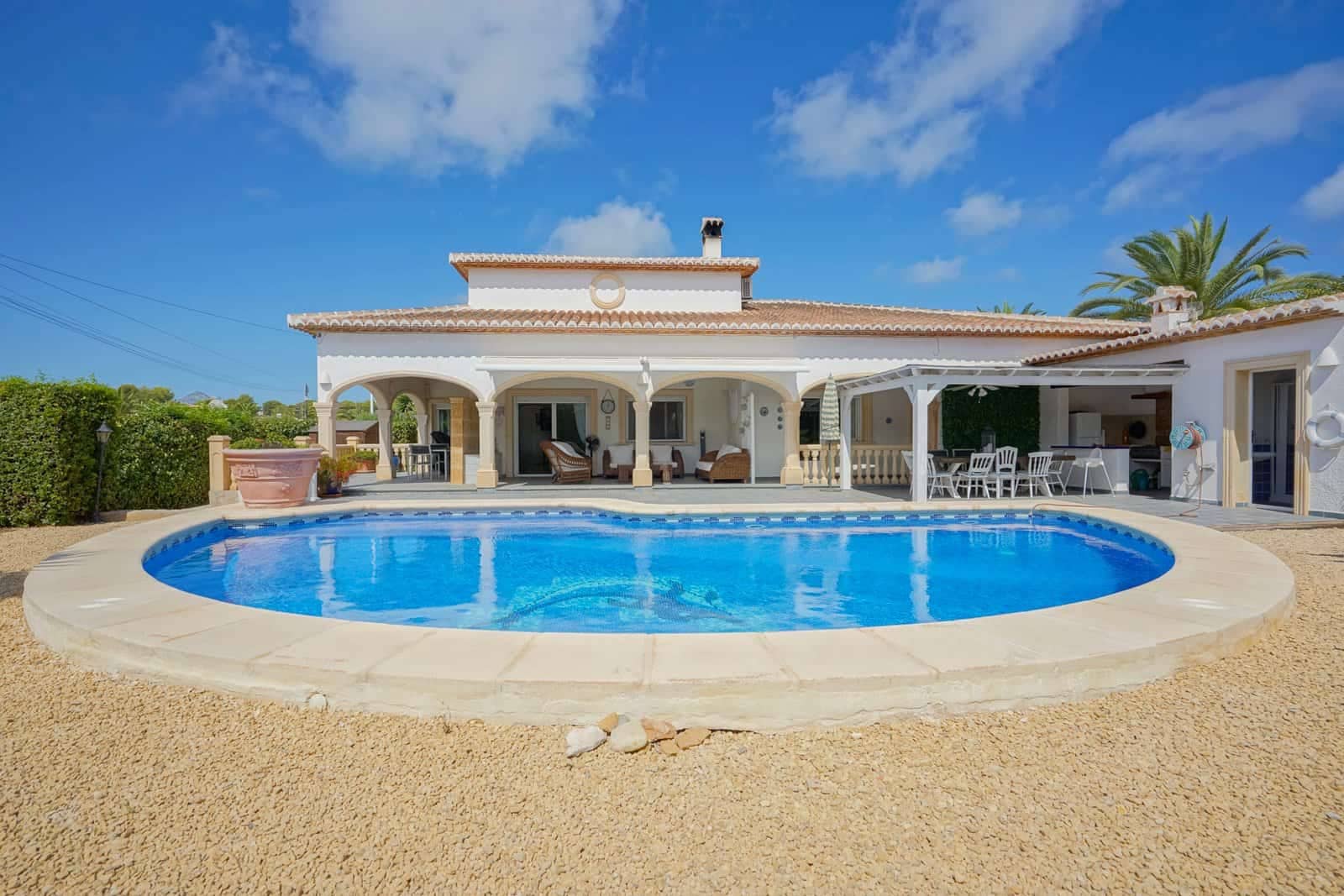 3 bedroom Villa for sale in Javea / Xabia with pool - € 765,000 (Ref: 9761022)
